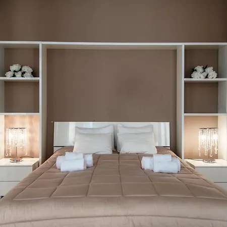 Heart & Soul Luxury Loft - The House Of Travelers Daire *