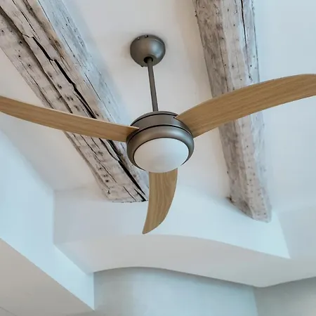 Heart & Soul Luxury Loft - The House Of Travelers *